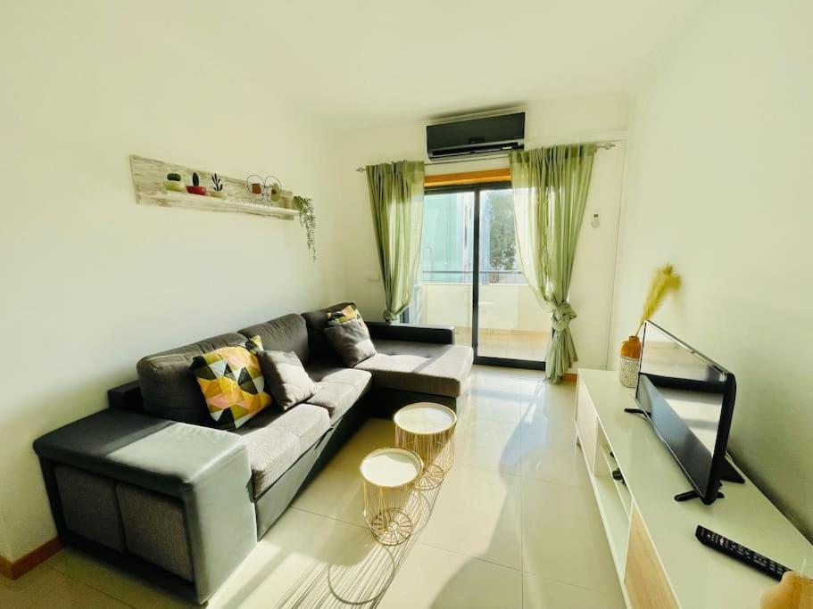 Ferienwohnung Peradoce - Beach 150M - Terrace - Private Parking Armação de Pêra Exterior foto